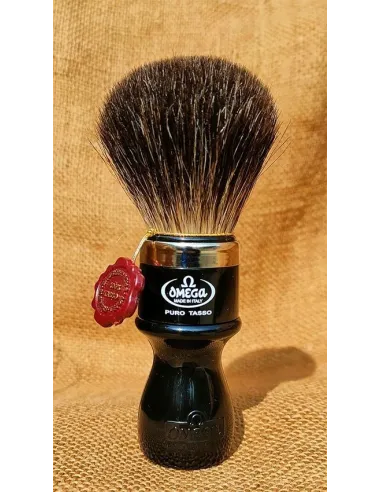 Shaving Brush Omega 6543, Pure Badger, wooden handle